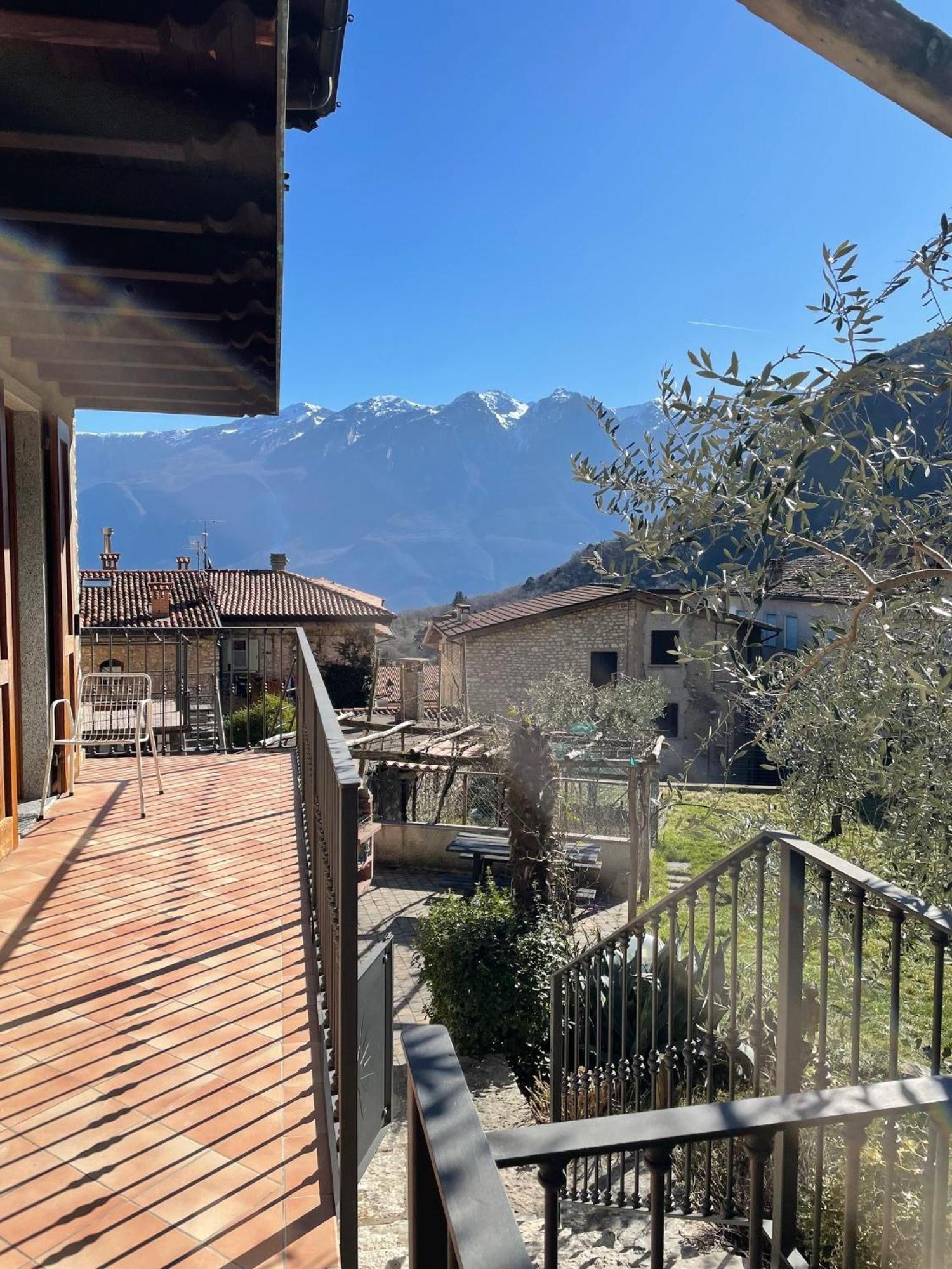 Casa Teodoro - Gelsomino, Ulivi & Orchidea Tignale